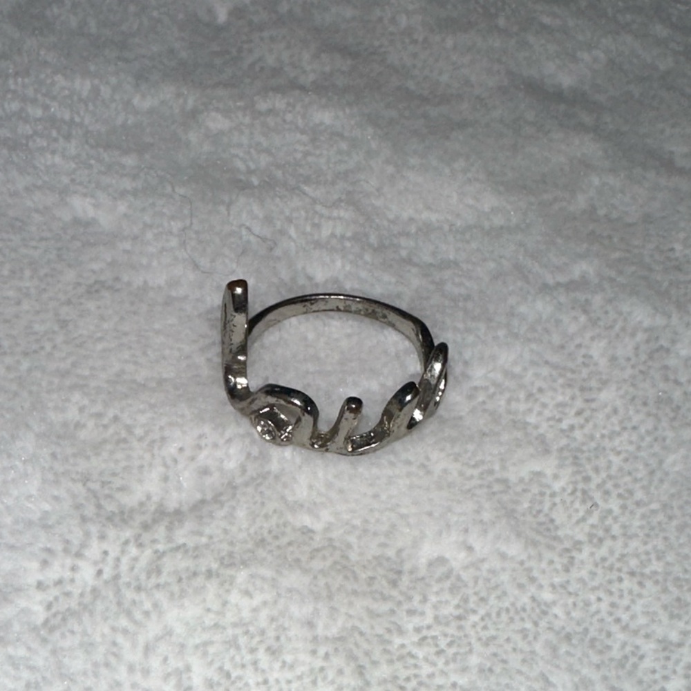 Express “love” Silver Women's Ring